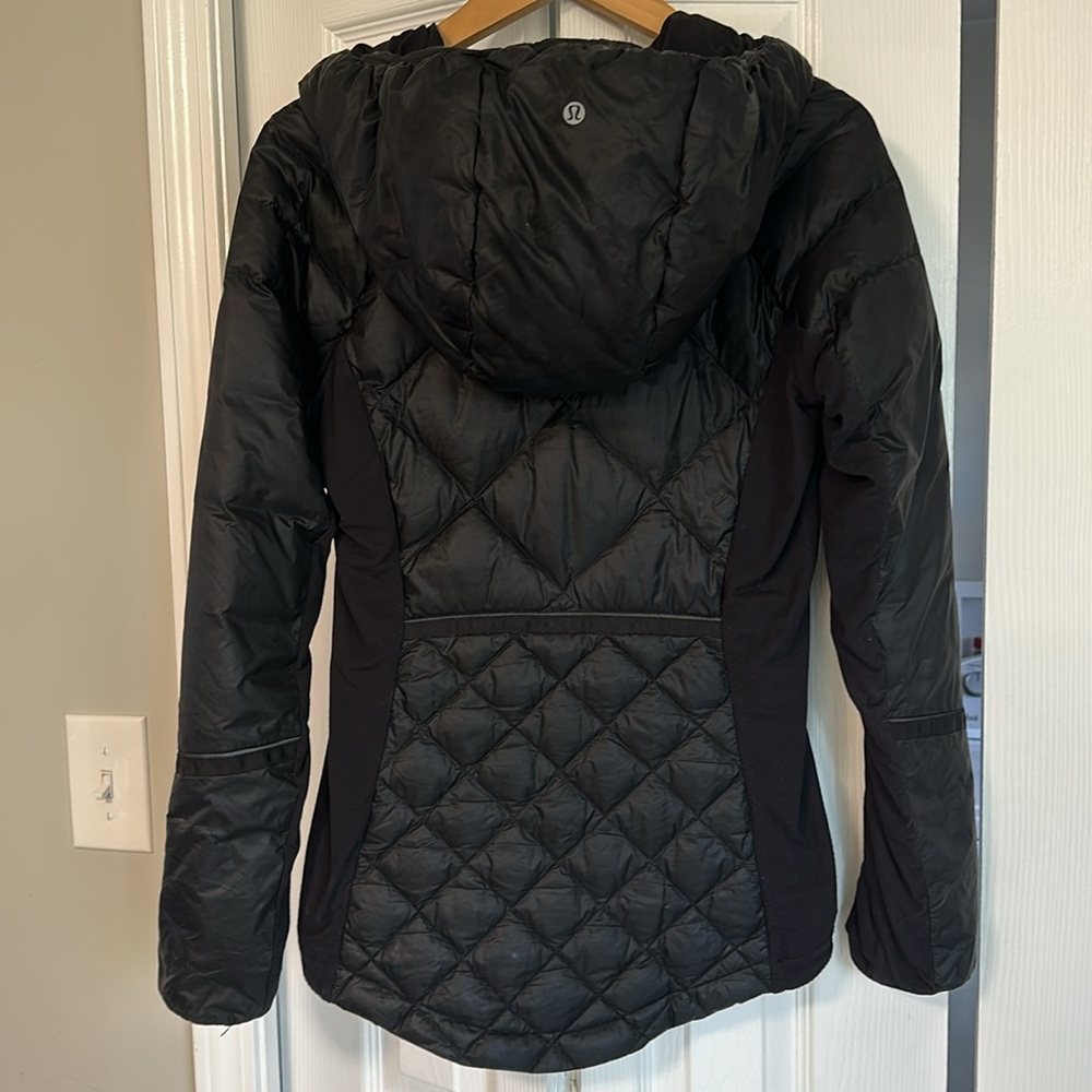 lululemon athletica Black Quilted Jacket - Picture 3 of 7